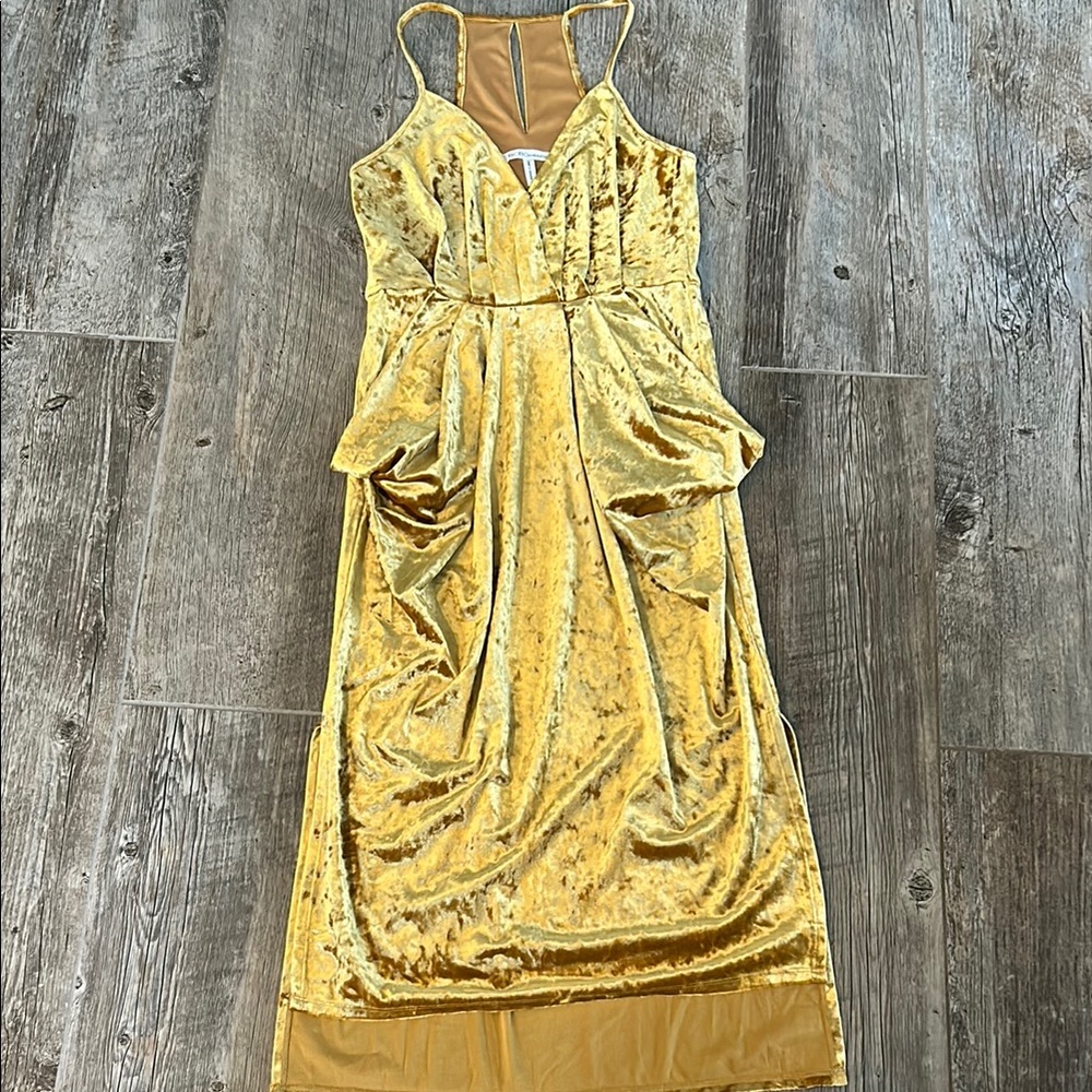 BCBG Luxe Velvet Spaghetti-Strap Midi Dress in Gold